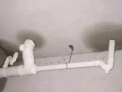 榕江卫生间测漏水的几种情景